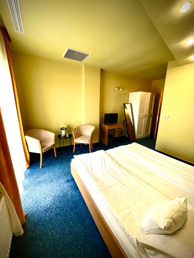 Hotel Torontal Timişoara Eksteriør bilde